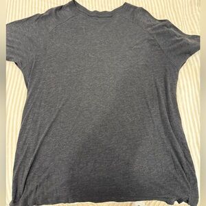 Alo Triumph Tee - Charcoal Heather